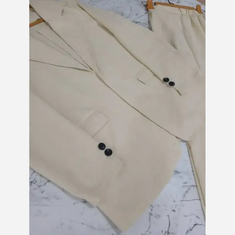ست کت و شلوار زنانه جنس بابوس رنگ مشکی کرم استخونی سایز 38 تا 46