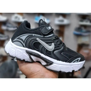 کفش اسپرت بچگانه مشکی و سفید سایز 31 تا 35 پسرانه دخترانه مناسب مدرسه