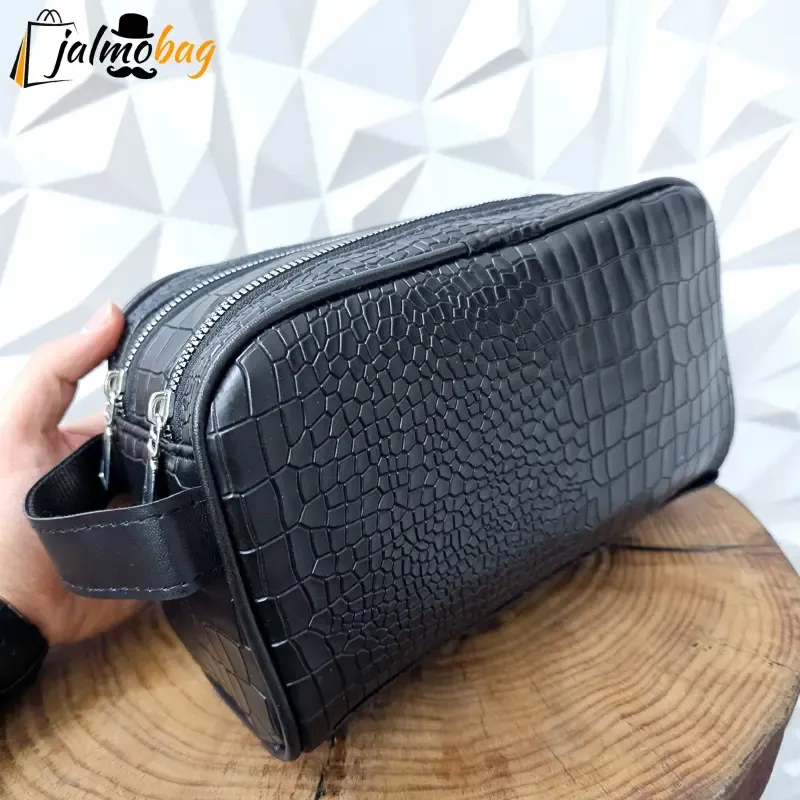 کیف دستی مردانه شوزبگ چرم صنعتی مرغوب دو خانه آستر خارجی بند دستی زیپ فلزی
